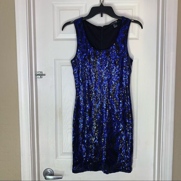 Forever 21 Blue and Black Sequin Sparkle Dress Size Medium - Picture 1 of 9